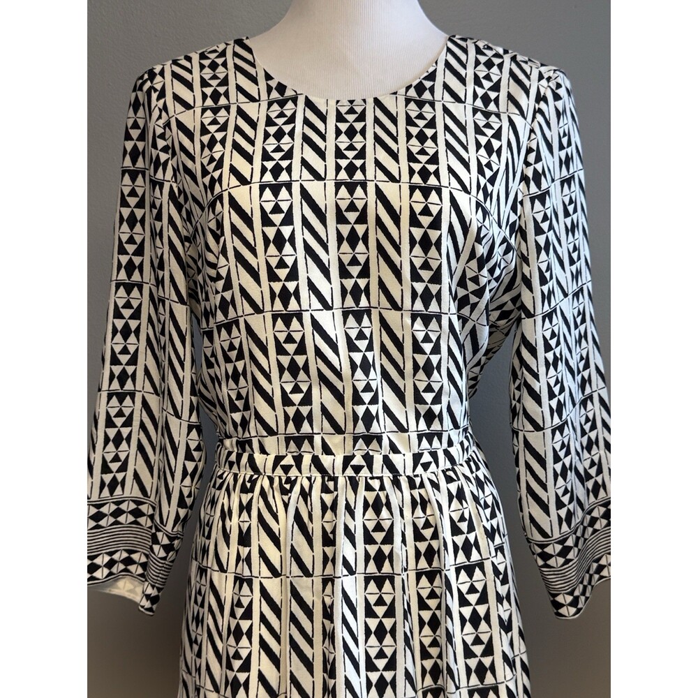 Madewell Silk Geometric Print Dress Size 8 Black White Zip - Picture 4 of 5